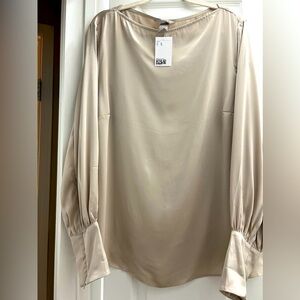 H&M boatneck blouse. Never worn, NWT. Size xl.